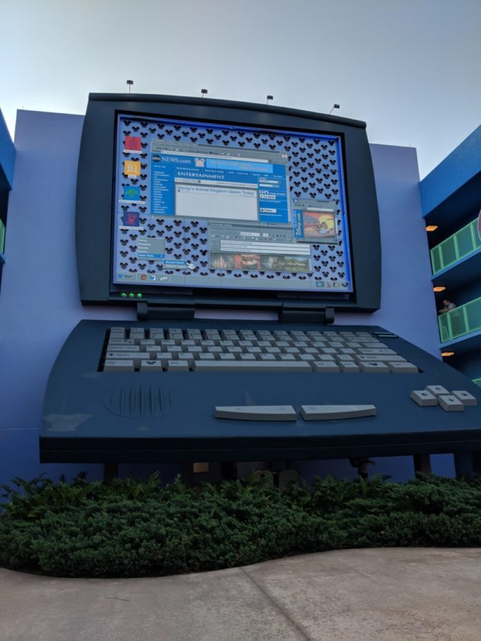 7 Reasons to Love Disney’s Pop Century Resort The 90s section of Pop Century Resort at Disney World in Orlando, Florida